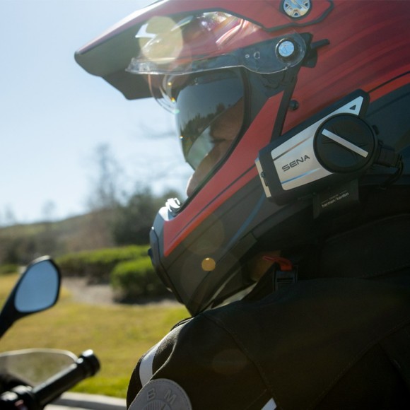Intercomunicador Sena 50C moto-moto con Cámara 4K y Bluetooth